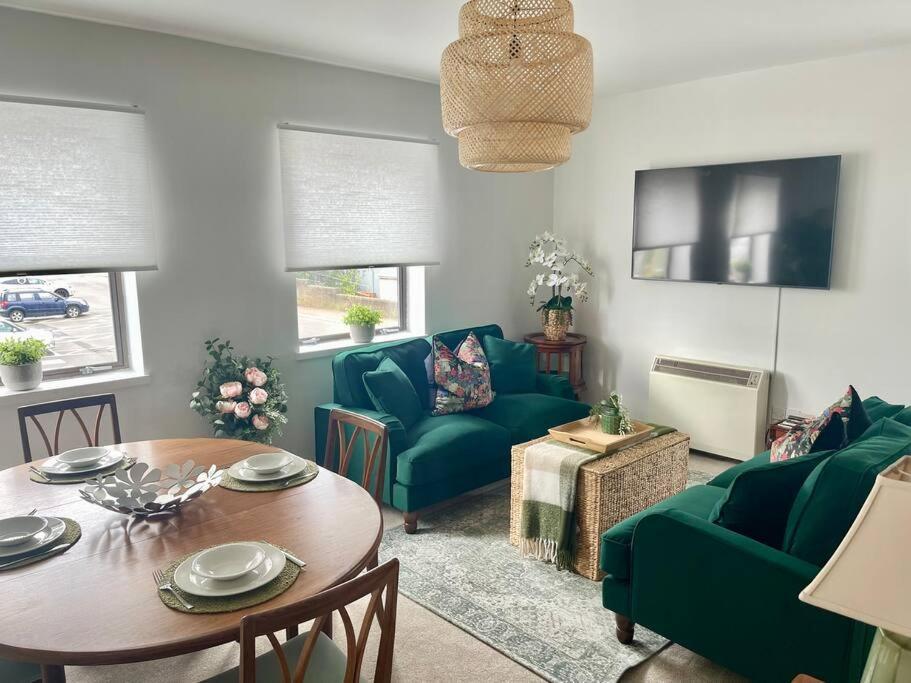 Luxury Spacious 2 Bed Apartment Shilton  Exterior foto