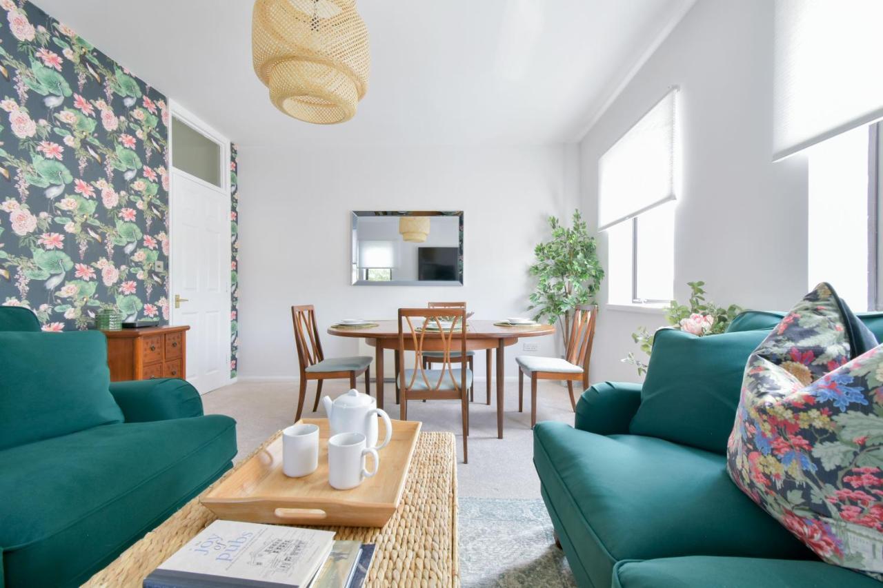 Luxury Spacious 2 Bed Apartment Shilton  Exterior foto